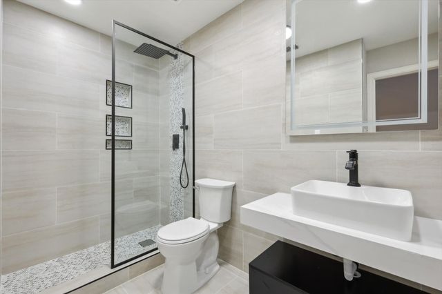 6043 Fieldstone Drive, Dallas, TX 75252