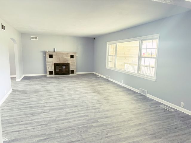 5016 N SR 9, Anderson, IN 46017