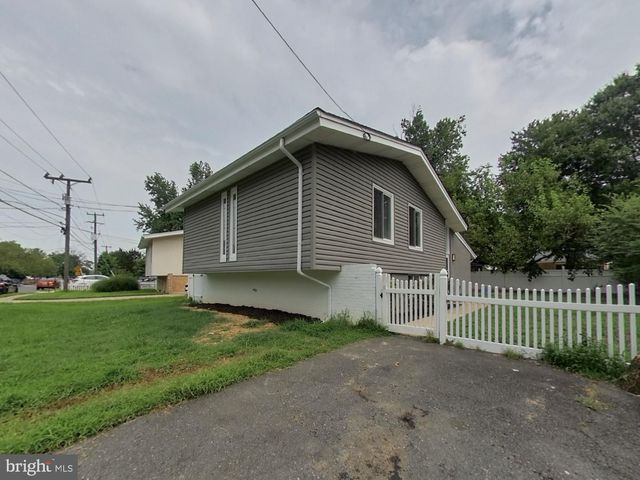 7803 FORDSON RD, Alexandria, VA 22306