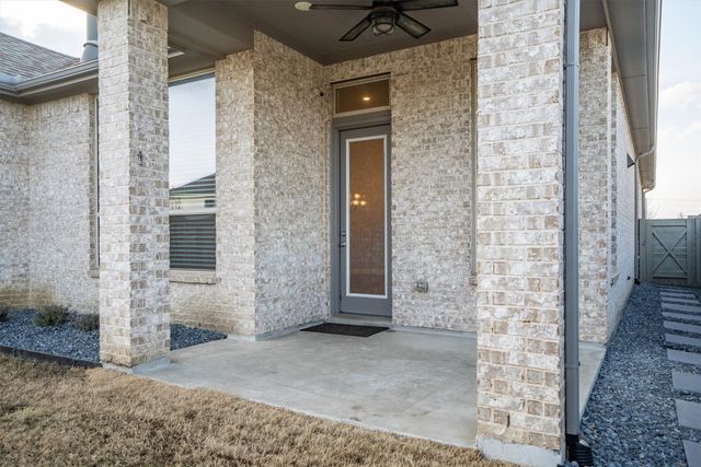 1424 16th Street, Argyle, TX 76226