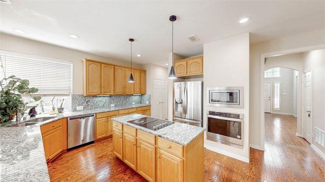 2700 Lake Crest Drive, Flower Mound, TX 75022