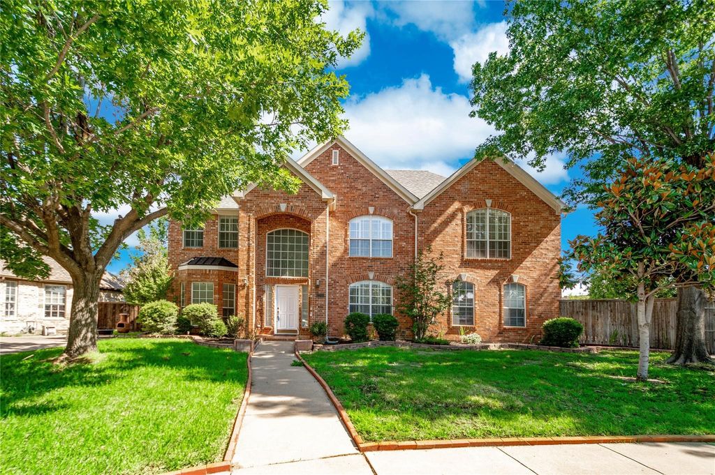 2700 Lake Crest Drive, Flower Mound, TX 75022