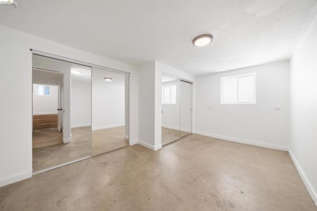 2735 E 11Th St, Oakland, CA 94601