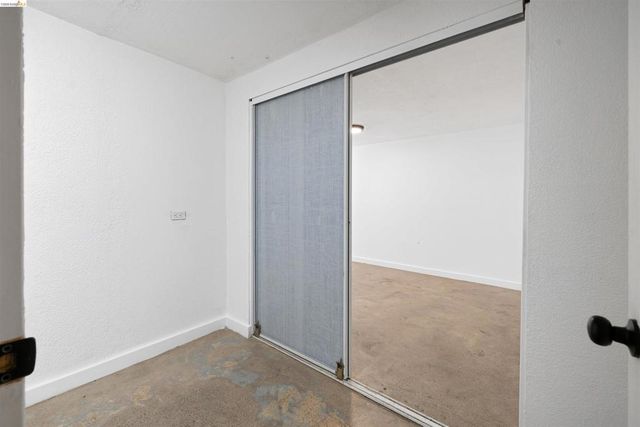 2735 E 11Th St, Oakland, CA 94601