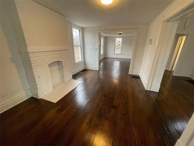 2920 Garfield Avenue, Kansas City, MO 64109