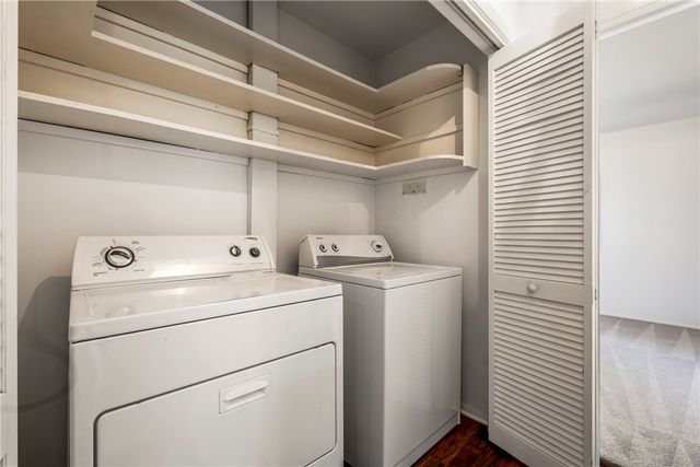 905 S 15th Street, Rogers, AR 72758