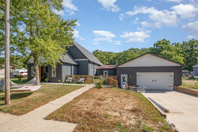 1342 S Parkway Street, Muskegon, MI 49442