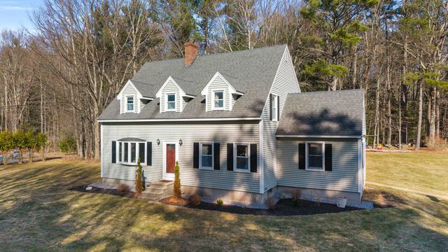 916 River Road, Weare, NH 03281