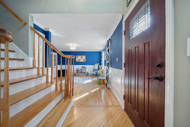 916 River Road, Weare, NH 03281