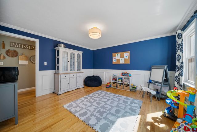 916 River Road, Weare, NH 03281