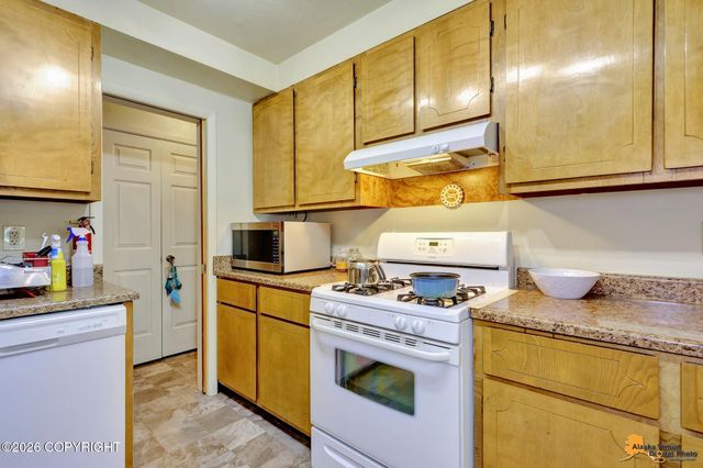 263 Idaho Street, Anchorage, AK 99504