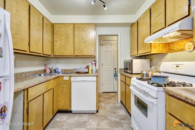 263 Idaho Street, Anchorage, AK 99504