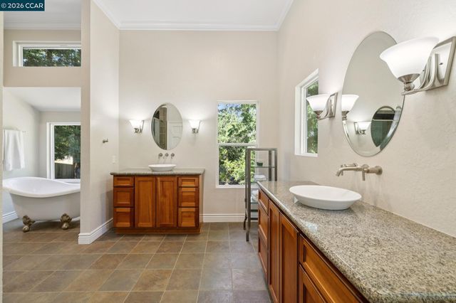 187 Stone Valley Way, Alamo, CA 94507