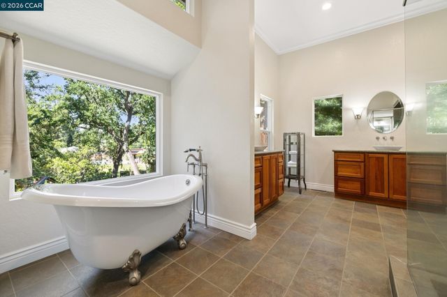 187 Stone Valley Way, Alamo, CA 94507