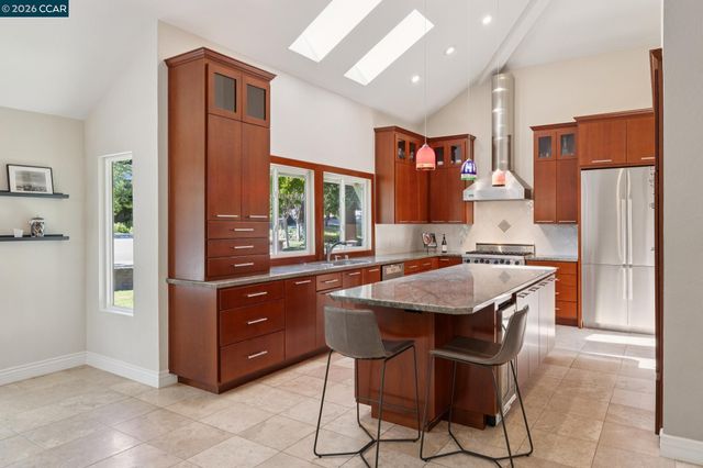 187 Stone Valley Way, Alamo, CA 94507