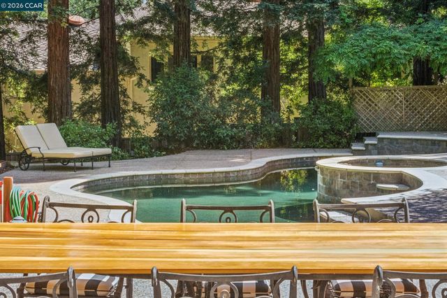 187 Stone Valley Way, Alamo, CA 94507