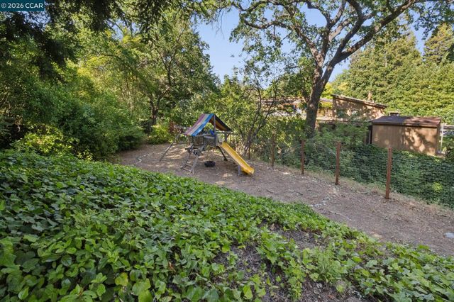 187 Stone Valley Way, Alamo, CA 94507