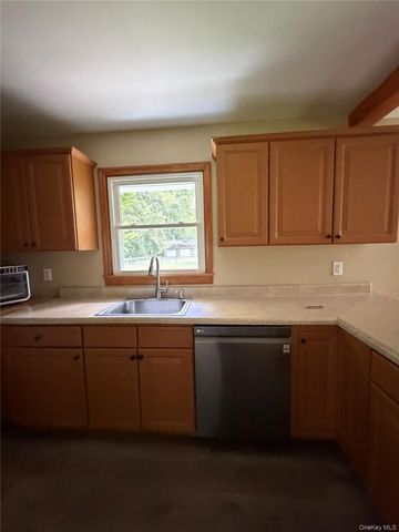 204 Stony Ford Road, Middletown, NY 10941