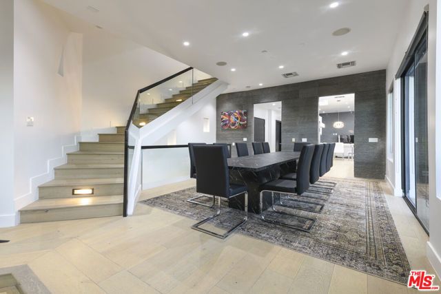 2271 Gloaming Way, Beverly Hills, CA 90210