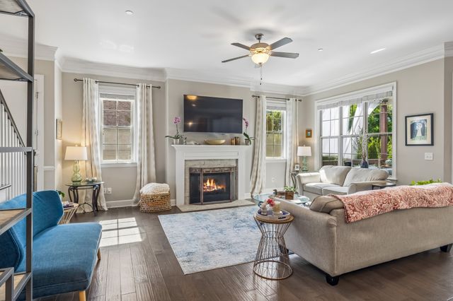 1052 Lawson Ln, Nolensville, TN 37135