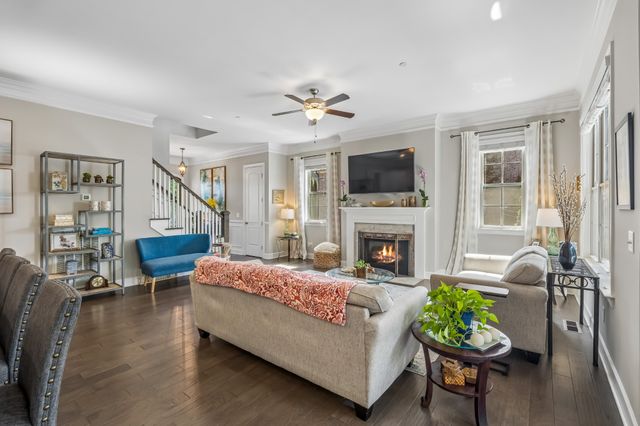 1052 Lawson Ln, Nolensville, TN 37135