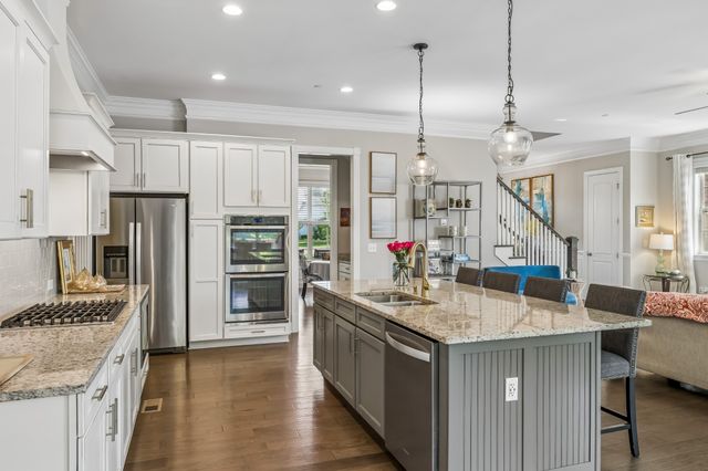 1052 Lawson Ln, Nolensville, TN 37135