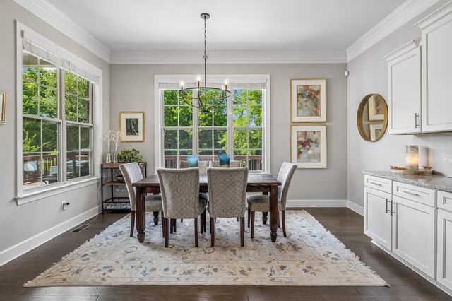 1052 Lawson Ln, Nolensville, TN 37135