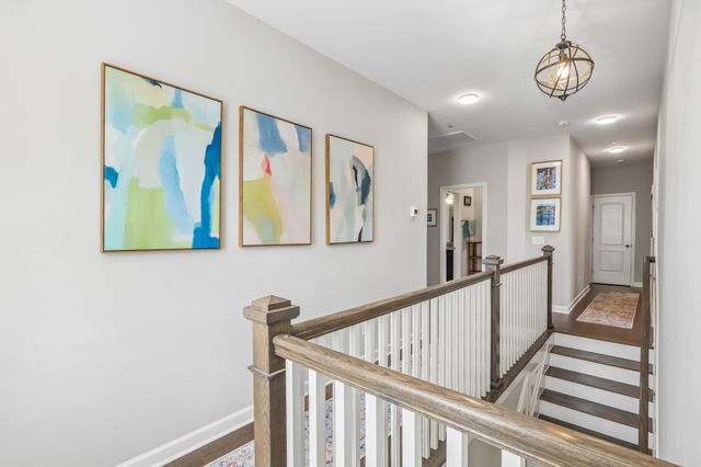 1052 Lawson Ln, Nolensville, TN 37135