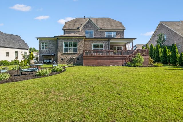 1052 Lawson Ln, Nolensville, TN 37135