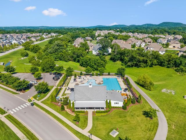1052 Lawson Ln, Nolensville, TN 37135