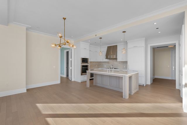 451 E Grand Avenue 4804, Chicago, IL 60611