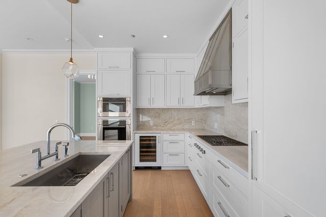 451 E Grand Avenue 4804, Chicago, IL 60611