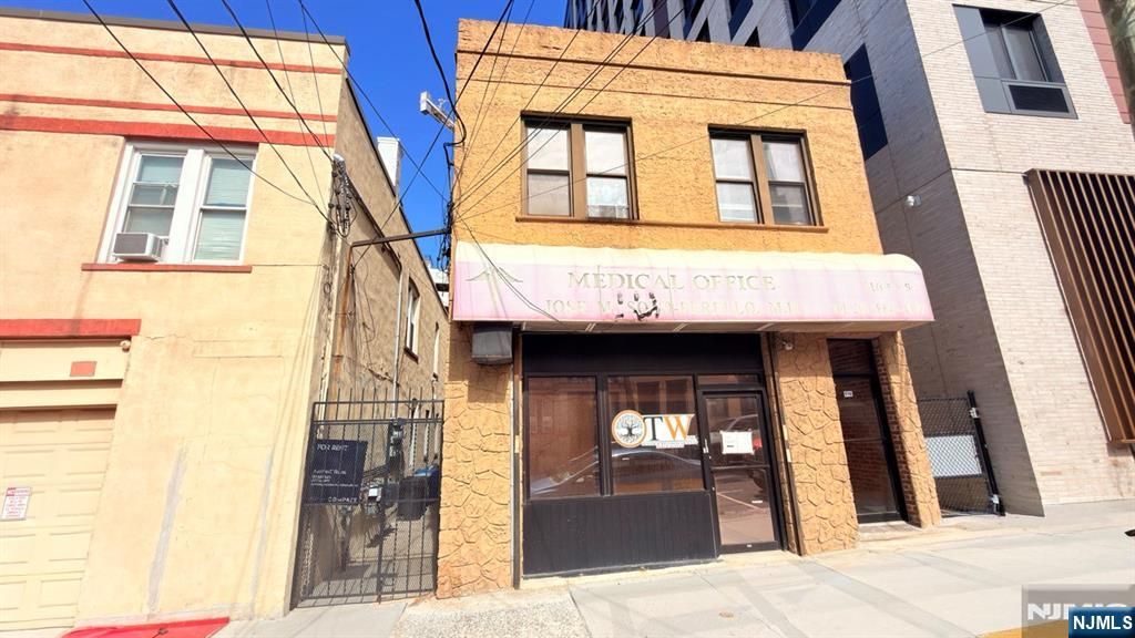 516 51st Street, West New York, NJ 07093