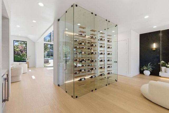 2316 Loma Prieta Lane, Menlo Park, CA 94025