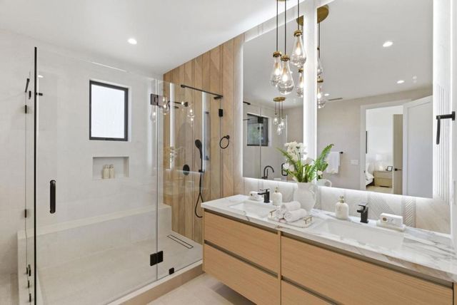 2316 Loma Prieta Lane, Menlo Park, CA 94025
