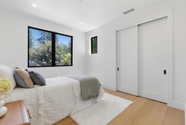 2316 Loma Prieta Lane, Menlo Park, CA 94025