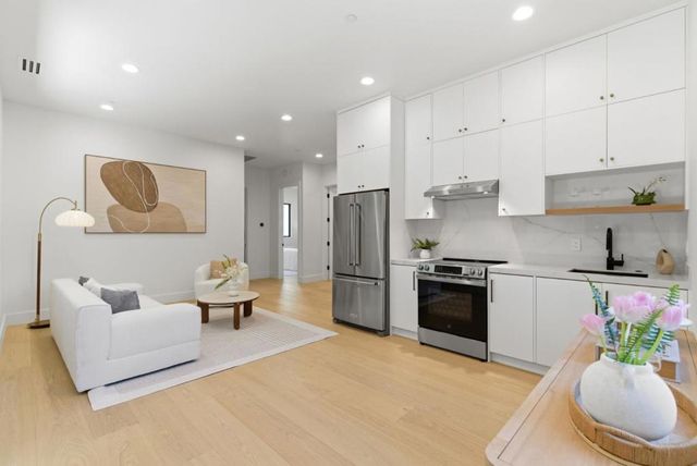 2316 Loma Prieta Lane, Menlo Park, CA 94025