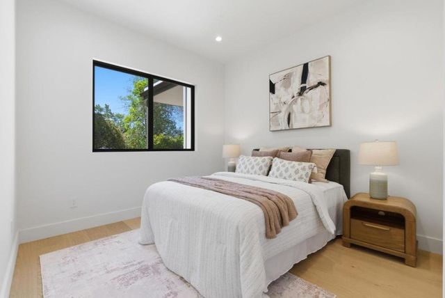 2316 Loma Prieta Lane, Menlo Park, CA 94025