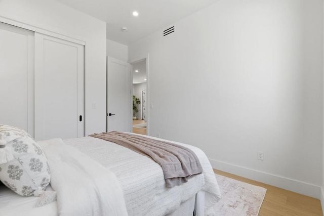2316 Loma Prieta Lane, Menlo Park, CA 94025