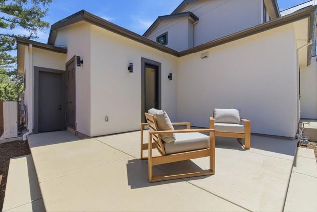 2316 Loma Prieta Lane, Menlo Park, CA 94025