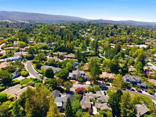 2316 Loma Prieta Lane, Menlo Park, CA 94025