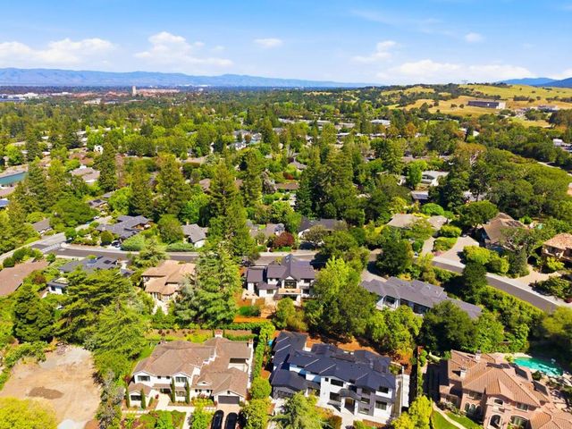 2316 Loma Prieta Lane, Menlo Park, CA 94025