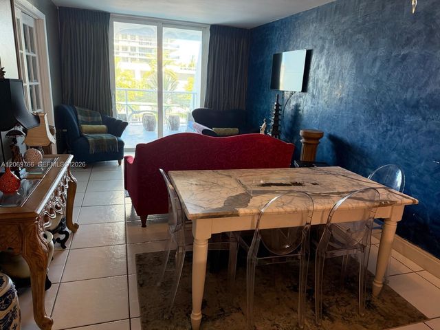 5880 Collins Avenue 406, Miami Beach, FL 33140