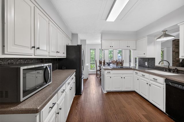 4607 Sachse Road, Sachse, TX 75048