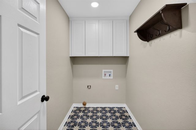 4607 Sachse Road, Sachse, TX 75048
