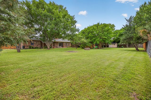 4607 Sachse Road, Sachse, TX 75048