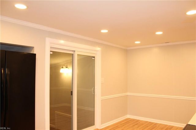 2004 Winfree RD, Hampton, VA 23663