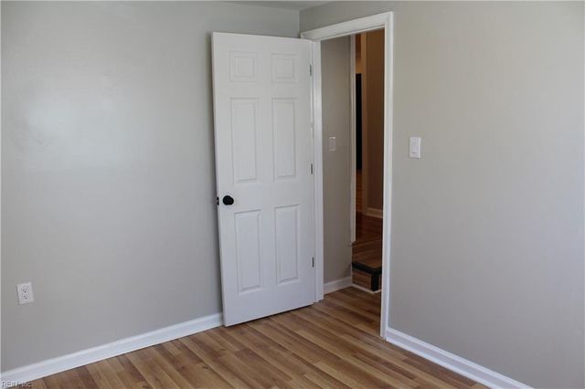 2004 Winfree RD, Hampton, VA 23663