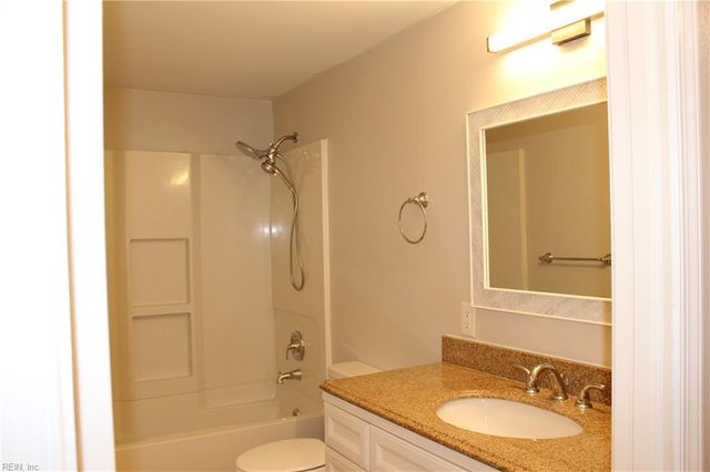 2004 Winfree RD, Hampton, VA 23663