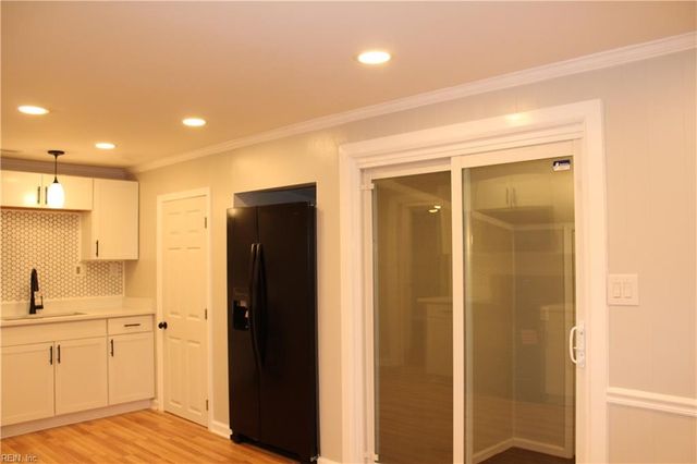 2004 Winfree RD, Hampton, VA 23663